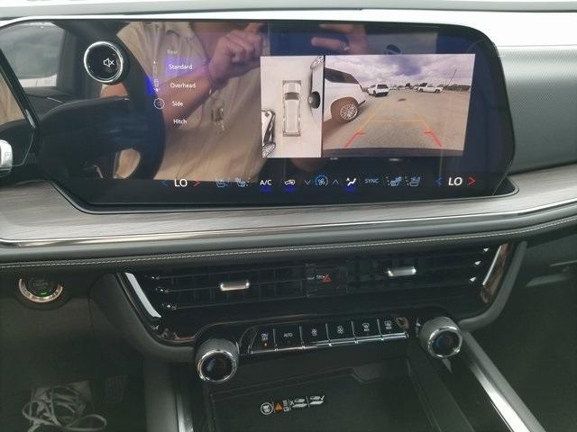 new 2025 Chevrolet Suburban car, priced at $79,742