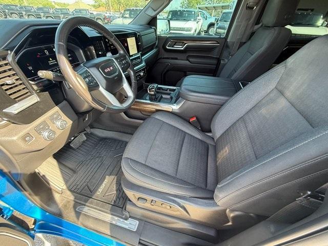 used 2023 GMC Sierra 1500 car, priced at $43,642