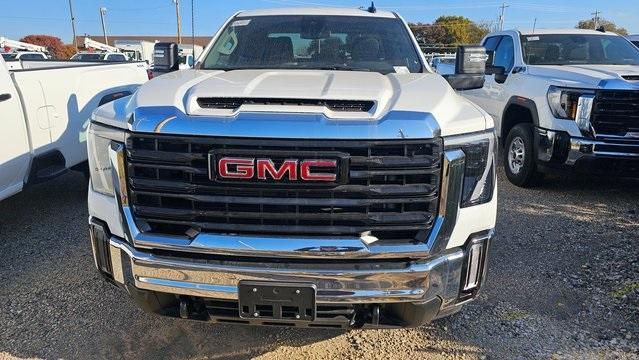 new 2024 GMC Sierra 2500 car, priced at $52,169