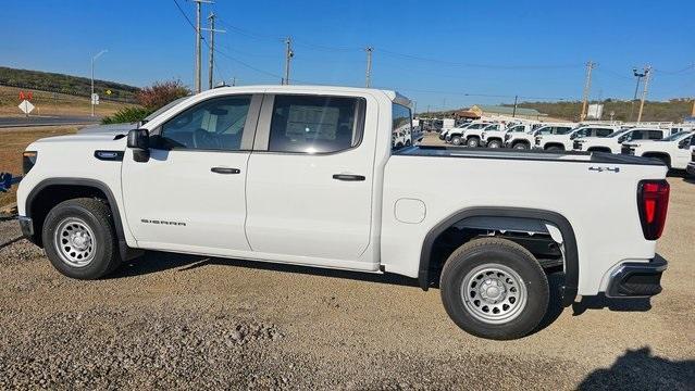 new 2025 GMC Sierra 1500 car, priced at $47,205