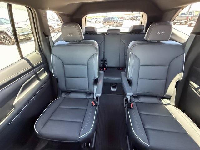 used 2025 Buick Enclave car, priced at $49,761