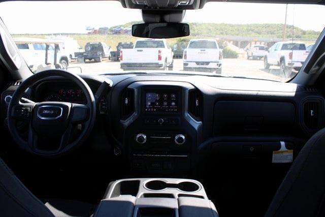 new 2026 GMC Sierra 1500 car, priced at $47,644