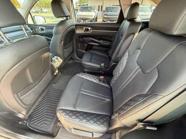 used 2021 Kia Sorento car, priced at $28,368