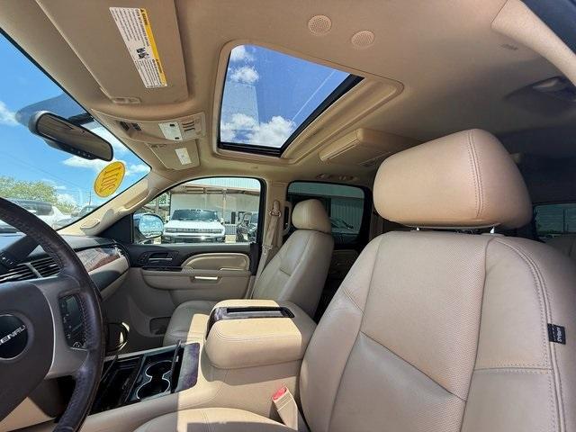 used 2011 GMC Yukon XL car, priced at $13,634