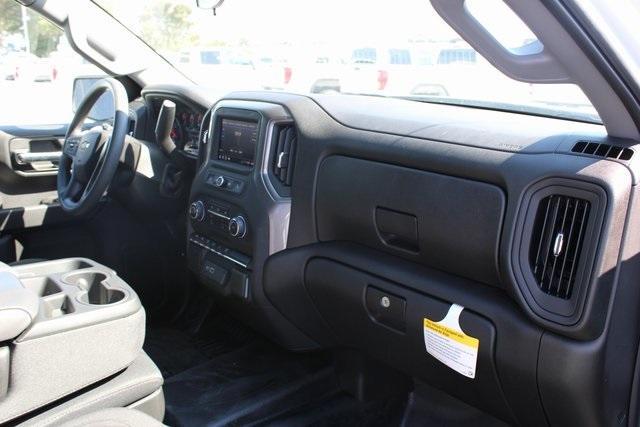 new 2025 Chevrolet Silverado 1500 car, priced at $42,999