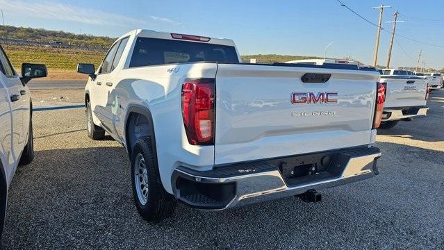 new 2025 GMC Sierra 1500 car, priced at $47,645