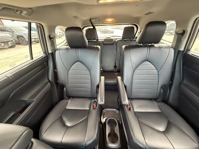 used 2024 Toyota Highlander car, priced at $40,865