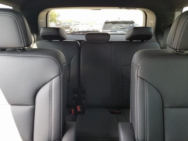 new 2026 Chevrolet Traverse car, priced at $48,165