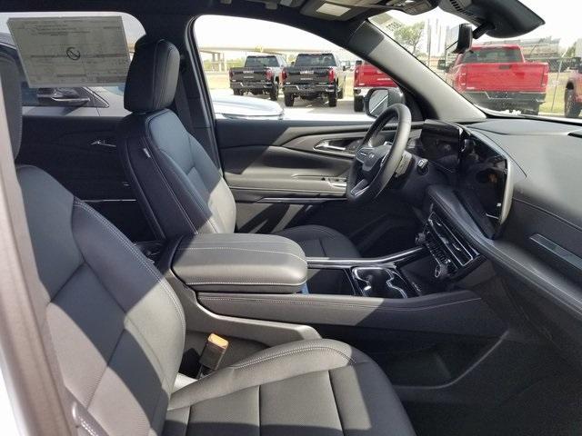 new 2026 Chevrolet Traverse car, priced at $48,165