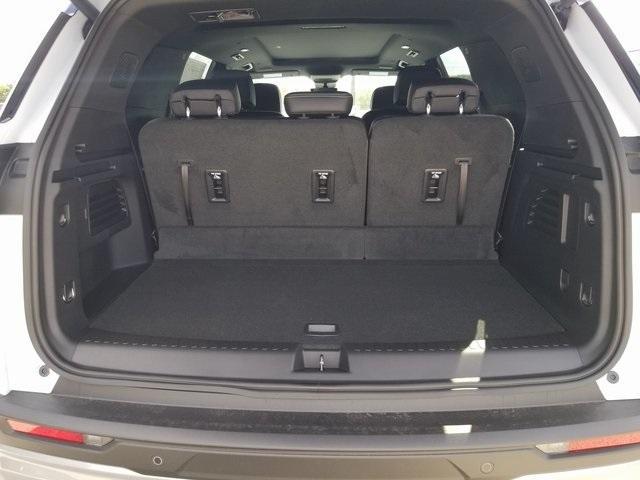 new 2026 Chevrolet Traverse car, priced at $48,165