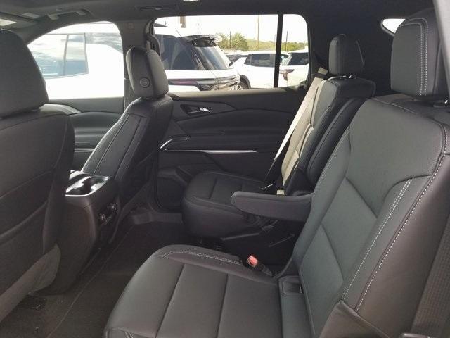 new 2026 Chevrolet Traverse car, priced at $48,165