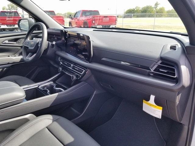new 2026 Chevrolet Traverse car, priced at $48,165