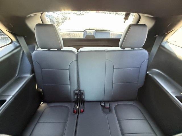 used 2022 Chevrolet Traverse car, priced at $32,920