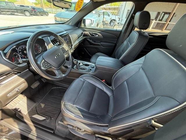 used 2022 Chevrolet Traverse car, priced at $32,920