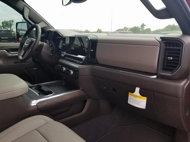 new 2025 GMC Sierra 2500 car, priced at $82,800