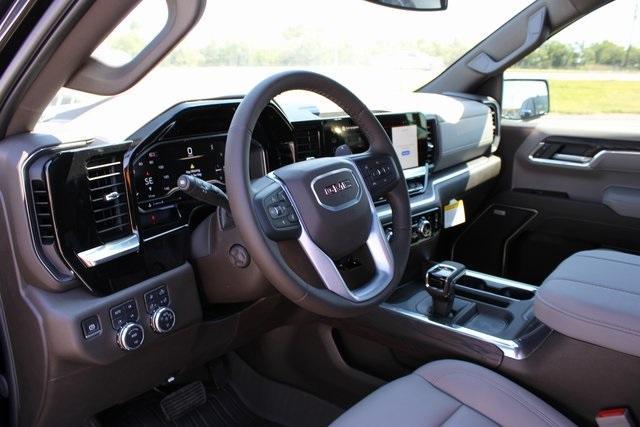 new 2025 GMC Sierra 1500 car, priced at $57,645