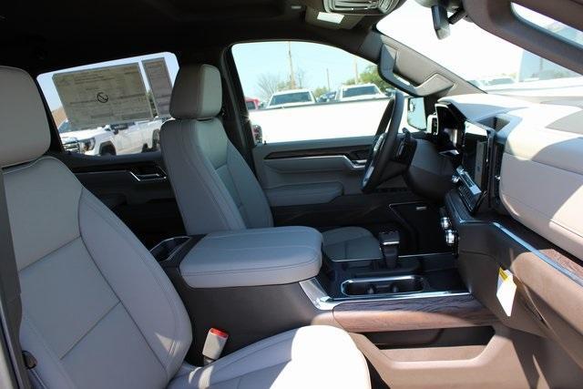 new 2025 GMC Sierra 1500 car, priced at $57,645