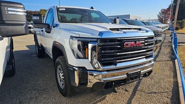 new 2025 GMC Sierra 3500 car, priced at $53,885