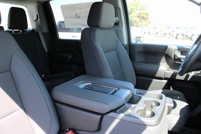 new 2025 GMC Sierra 2500 car, priced at $53,235
