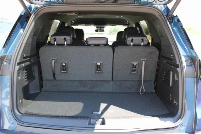 new 2026 Chevrolet Traverse car, priced at $50,295