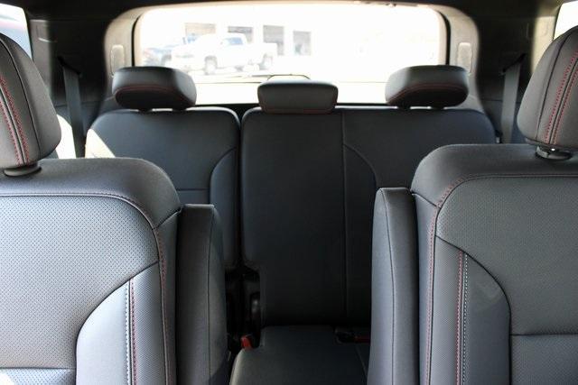 new 2026 Chevrolet Traverse car, priced at $50,295