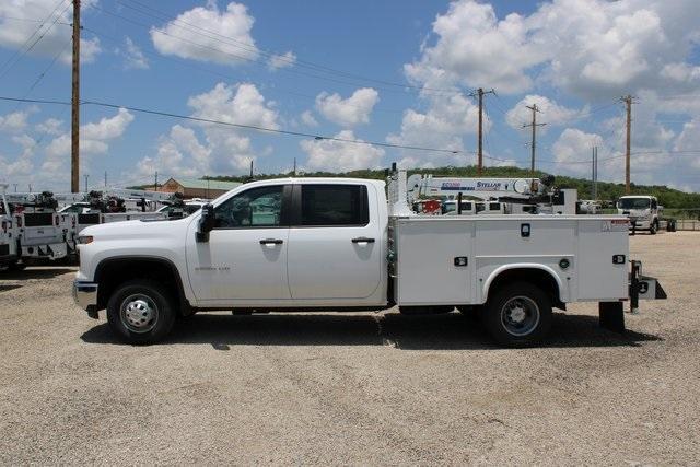 new 2024 Chevrolet Silverado 3500 car, priced at $61,657