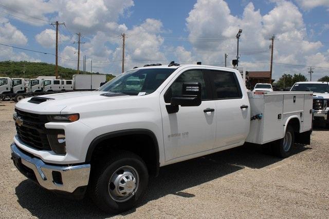 new 2024 Chevrolet Silverado 3500 car, priced at $61,657
