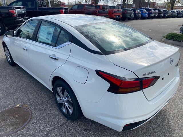 new 2025 Nissan Altima car, priced at $27,140