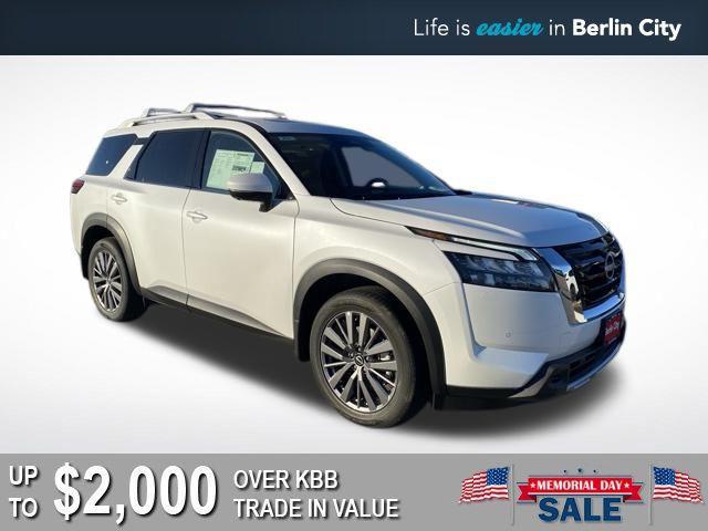 new 2025 Nissan Pathfinder car, priced at $44,053