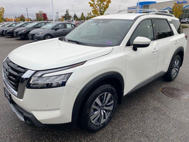 new 2024 Nissan Pathfinder car, priced at $43,832