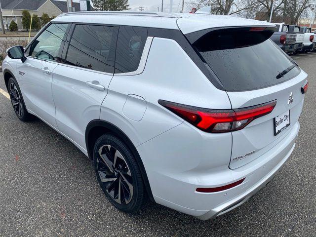 used 2023 Mitsubishi Outlander PHEV car, priced at $32,789