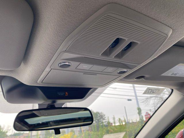 new 2025 Nissan Kicks car, priced at $27,093