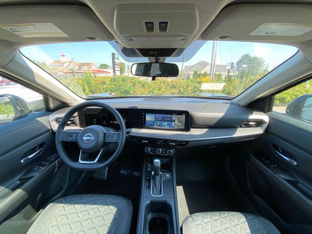 new 2025 Nissan Kicks car, priced at $27,493