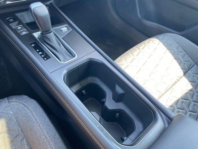 new 2025 Nissan Kicks car, priced at $27,493