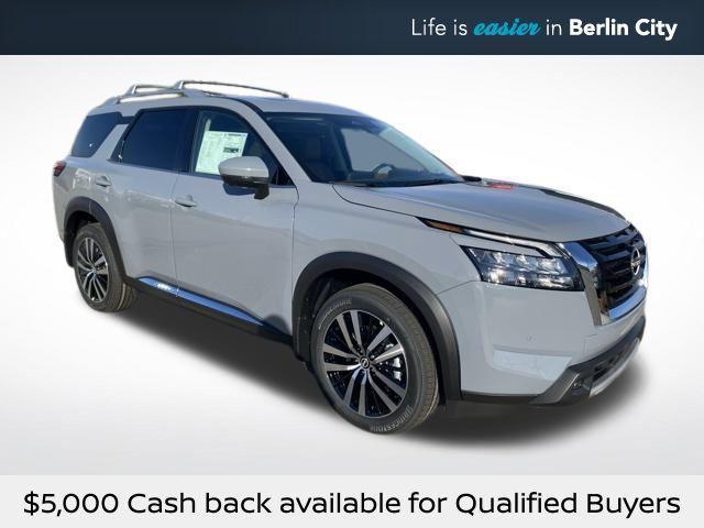 new 2025 Nissan Pathfinder car, priced at $43,700