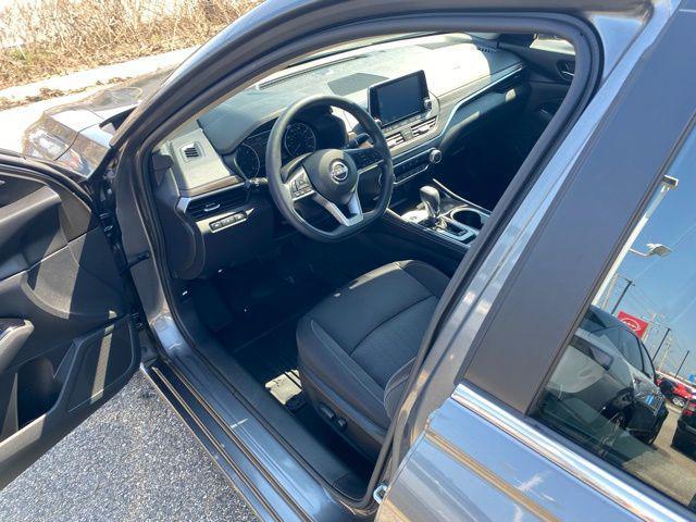used 2023 Nissan Altima car, priced at $23,825