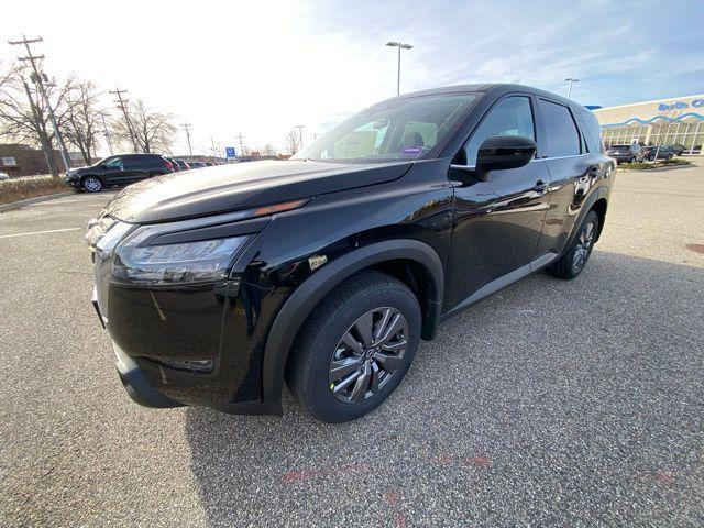 new 2025 Nissan Pathfinder car, priced at $37,218