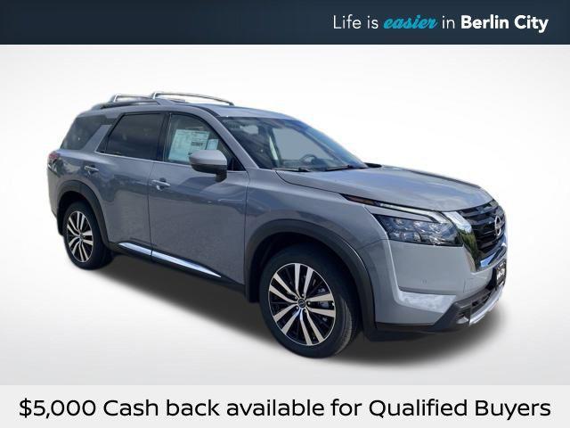 new 2025 Nissan Pathfinder car, priced at $44,995