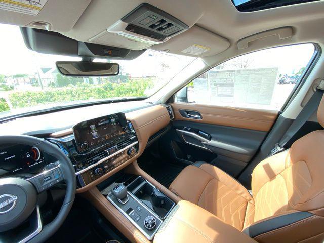 new 2025 Nissan Pathfinder car, priced at $51,495