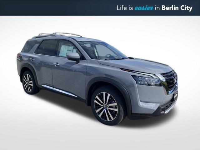 new 2025 Nissan Pathfinder car, priced at $47,995