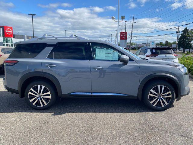 new 2025 Nissan Pathfinder car, priced at $51,495