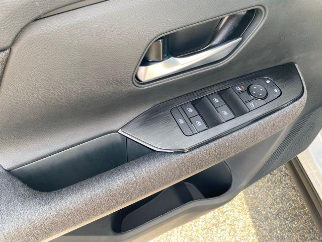 new 2025 Nissan Kicks car, priced at $27,499