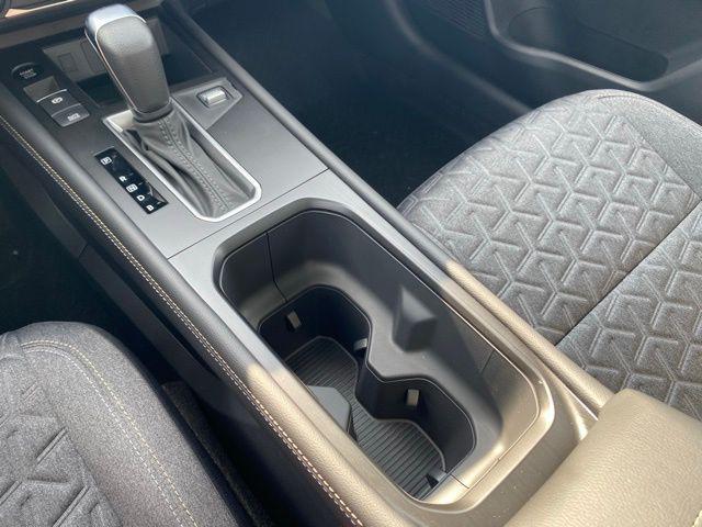 new 2025 Nissan Kicks car, priced at $27,499