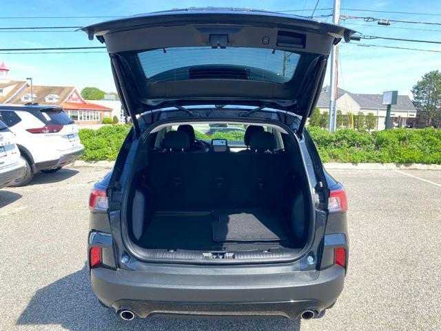 used 2022 Ford Escape car, priced at $24,947