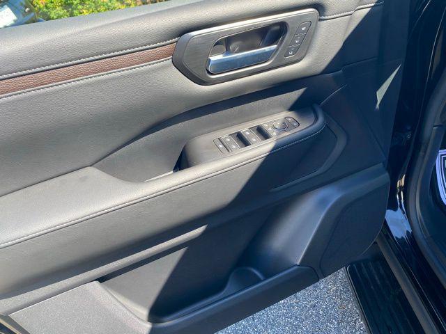 new 2025 Nissan Armada car, priced at $60,000