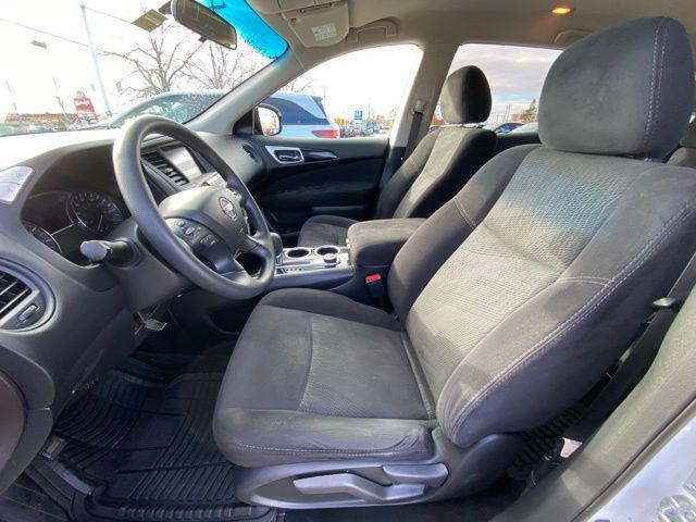 used 2016 Nissan Pathfinder car, priced at $10,995