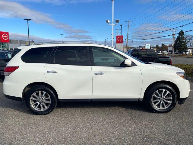used 2016 Nissan Pathfinder car, priced at $10,995