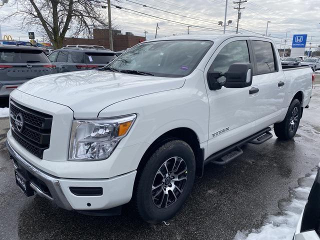 new 2024 Nissan Titan car, priced at $54,585