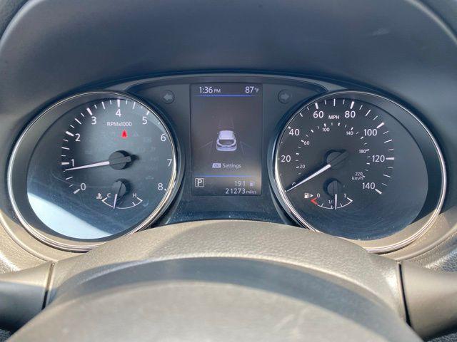 used 2022 Nissan Rogue Sport car, priced at $22,899