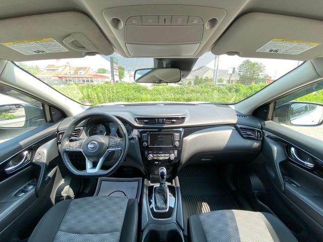 used 2022 Nissan Rogue Sport car, priced at $22,899